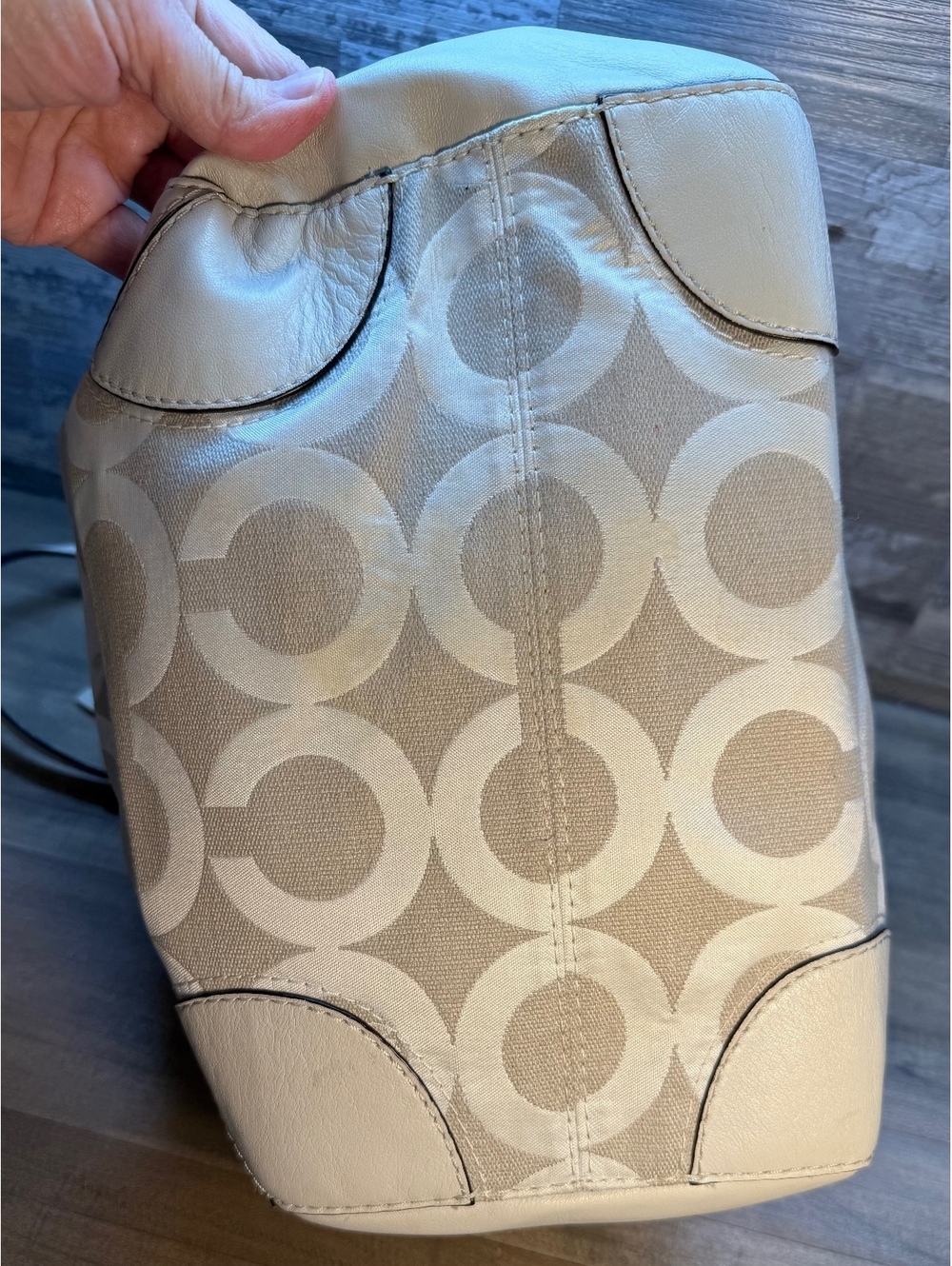 Coach Peyton Signature Op Art Shoulder Bag Cream Brown Leather (hbp1/cp22) - Picture 6 of 12